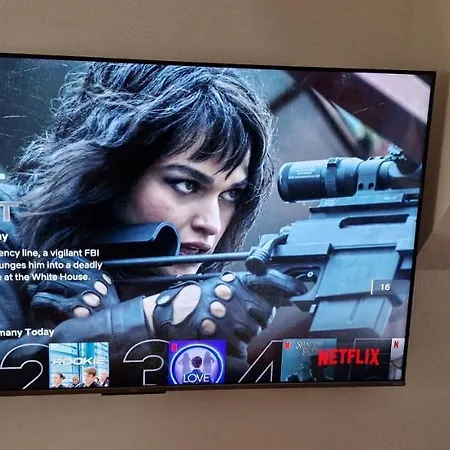 Einzimmerwohnung Mit Parkplatz Ohne Kueche Apartmán *